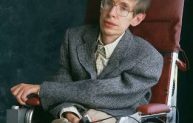 (MANDATORY CREDIT David Montgomery/Getty Images) British theoretical physicist Stephen Hawking, Cambridge, January 1993. (Photo by David Montgomery/Getty Images)